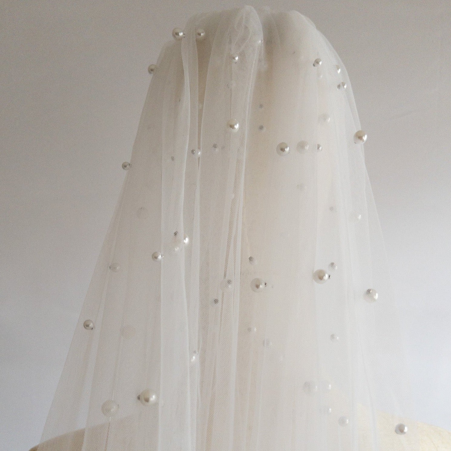 Pearl Bridal Veil – Papiro