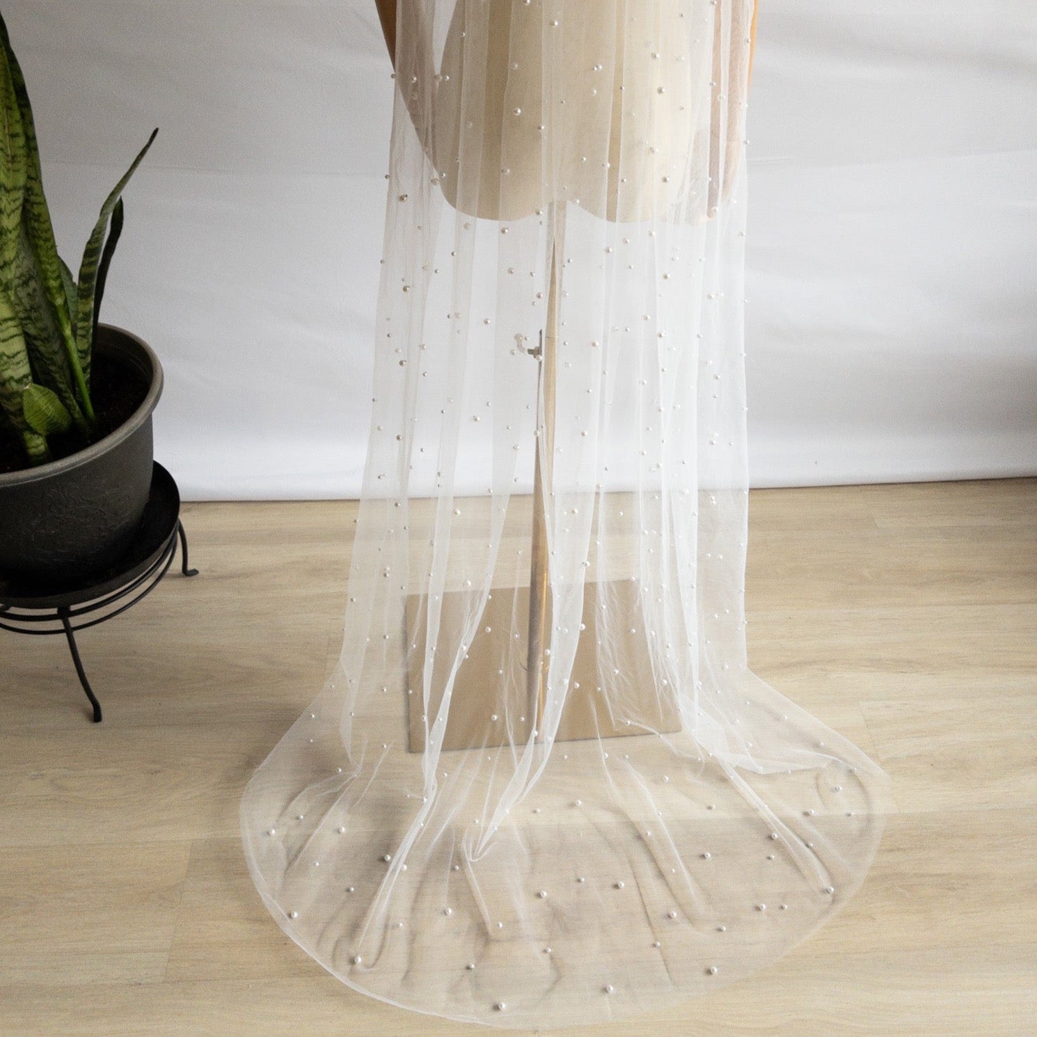 Pearl Bridal Veil – Papiro
